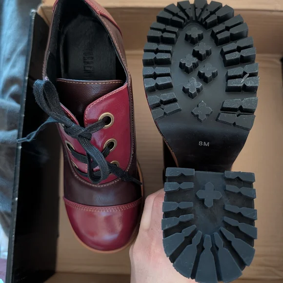 Stylish Burgundy Platform Heels - Picture 6 of 6